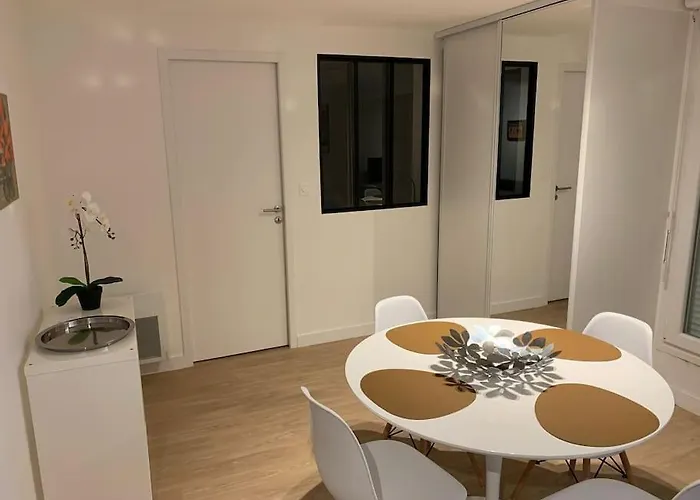 Jaures - Centre - T1 Bis Au Calme *